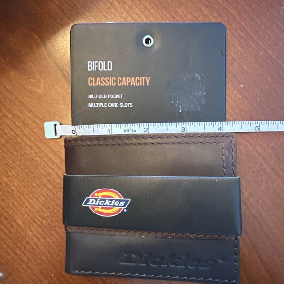 Dickies Bifold Classic Capacity Men Wallet Billfold Brown Leather Multiple Slots - Picture 2 of 7